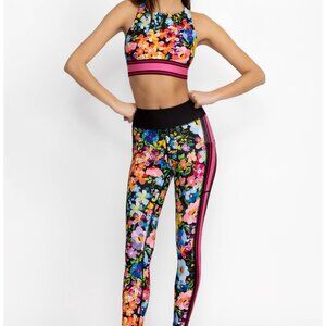 NWT JOHNNY Was wild bloom  Bee Active Leggings with pockets  -  L